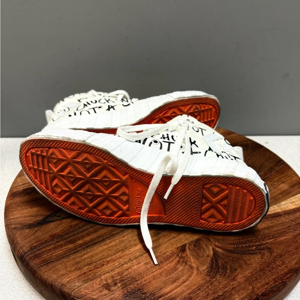 Converse White and Orange Kids Sneakers 6‎ youth/ Womens 8